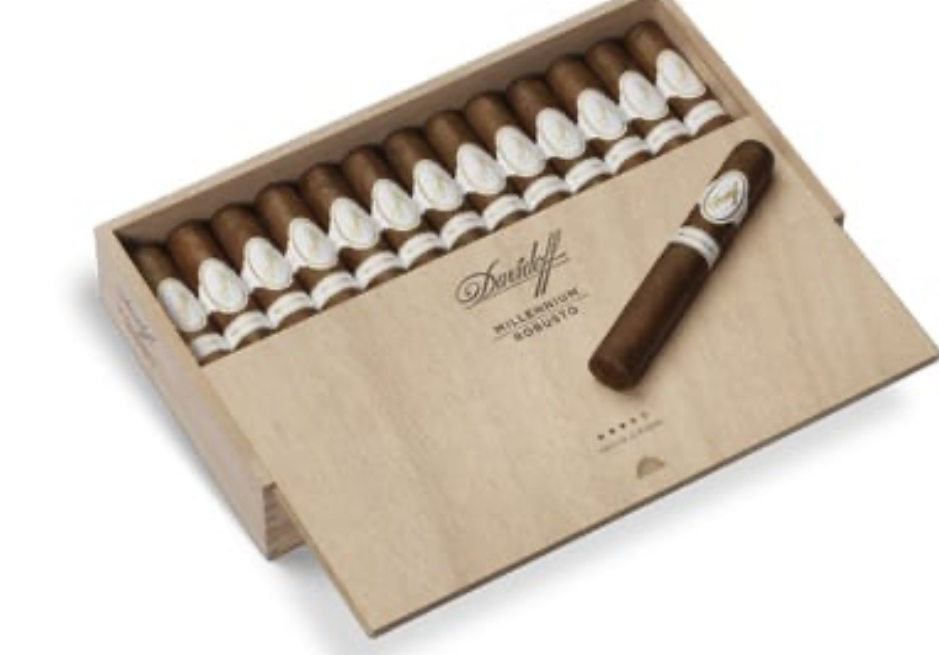 Photo of Davidoff Millennium Short Robusto Box
