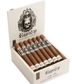 Photo of Black Label Trading Co. Royalty robusto 5 × 50